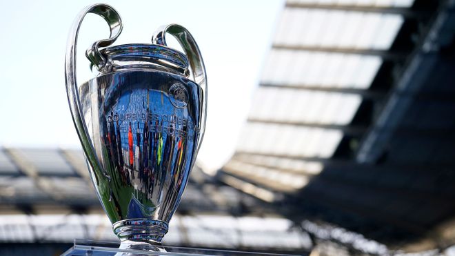 习体操的她 习体操的她